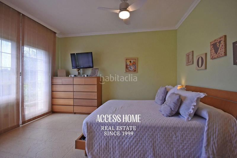 Foto cc69bd7f-ab87-4de2-ada4-2ede6216c9af. Xalet amb aparcament piscina a Alella