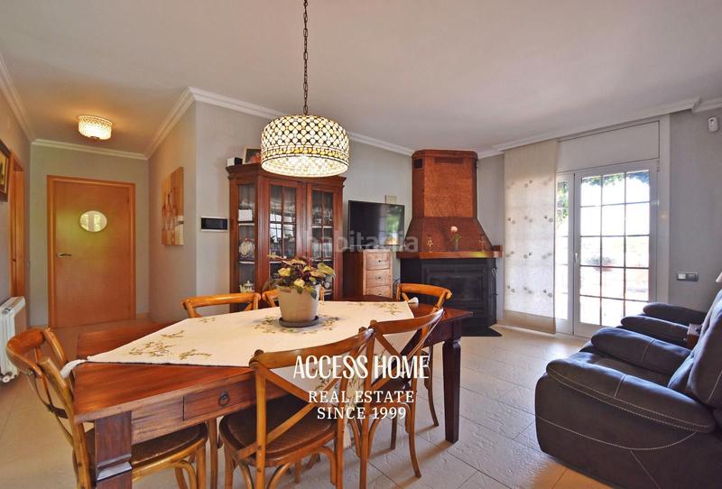 Foto ecd4ed54-6c8f-442c-81f1-8ddf9e6207de. Xalet amb aparcament piscina a Alella