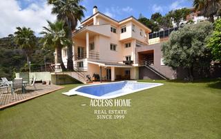 Chalet in Mas Ram. Exclusiva residencia con vistas panormicas a mar en mas ram, ba