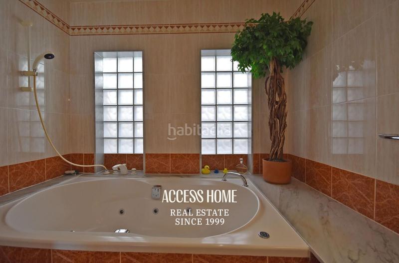 Foto d171b0c2-5e6c-4ddc-be52-36db826d976c. Chalet mit heizung parking pool in Zona Alta Premià de Mar