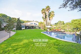 Xalet a Teià. Excelente villa de lujo en venta en teia