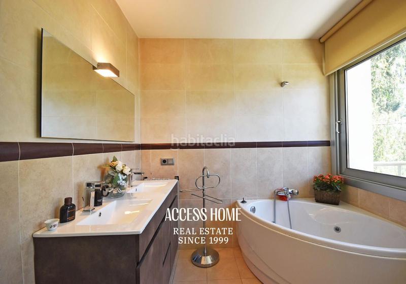 Foto 1d2393a0-c917-44b9-b679-dd6248bcb683. Chalet con riscaldamento parcheggio piscina in Premià de Dalt