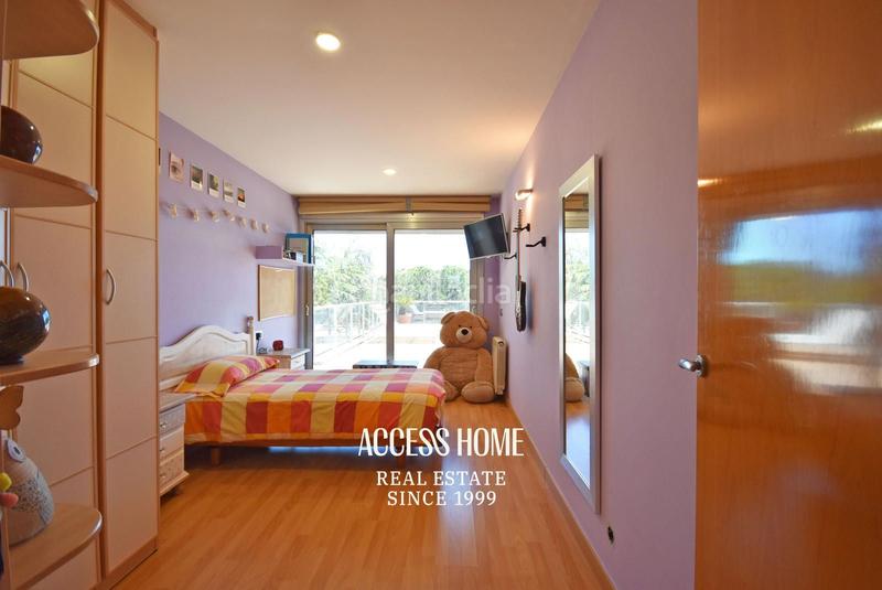 Foto 87476ca7-bfd7-4e2f-83fb-5188d07fd451. Chalet con riscaldamento parcheggio piscina in Premià de Dalt