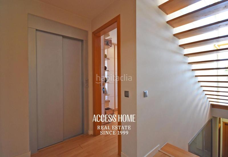 Foto a0e7930a-8dd9-4754-9c14-dc479d680246. Chalet con riscaldamento parcheggio piscina in Premià de Dalt