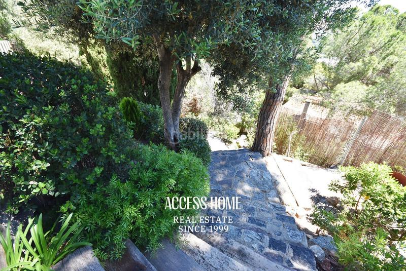 Foto cc5b4e35-cf3c-4bb9-a6ae-ec49dd1d4a0d. Chalet con riscaldamento parcheggio piscina in Premià de Dalt