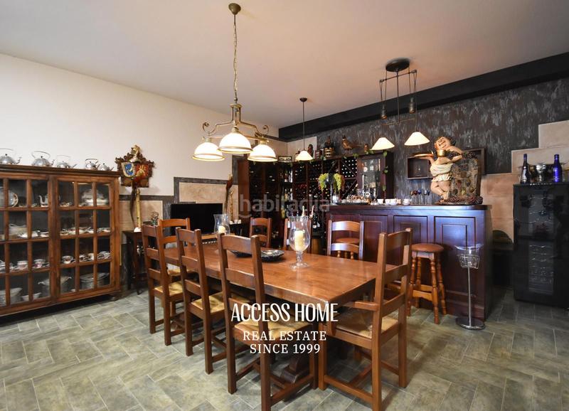 Foto d2c94930-68a0-4238-bbcf-c75edb3b8a83. Chalet con riscaldamento parcheggio piscina in Premià de Dalt