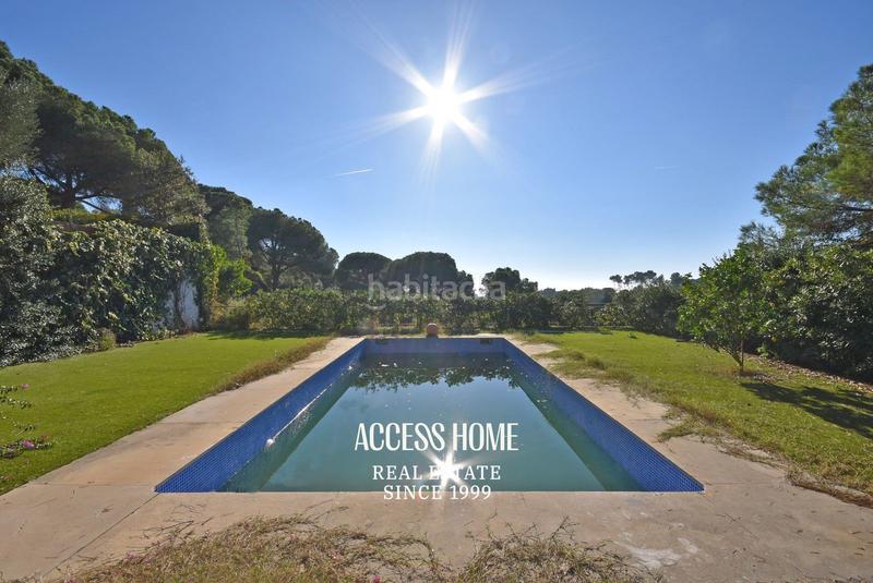 Foto 9143cf86-1d6b-43c1-9bc2-f925040976db. Chalet casa a reformar con piscina en Rocaferrera en Sant Andreu de Llavaneres