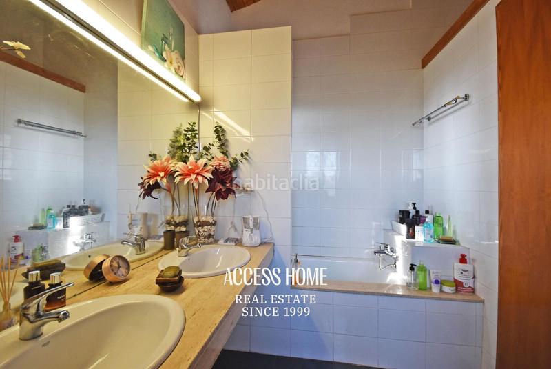 Foto c4437863-17cd-4045-b7d3-e0e2e5d5ad38. Chalet avec chauffage parking piscine dans Cabrils