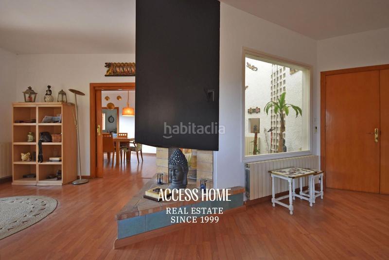 Foto e715e667-49df-4c56-bfbf-fad22319d2fc. Chalet avec chauffage parking piscine dans Cabrils