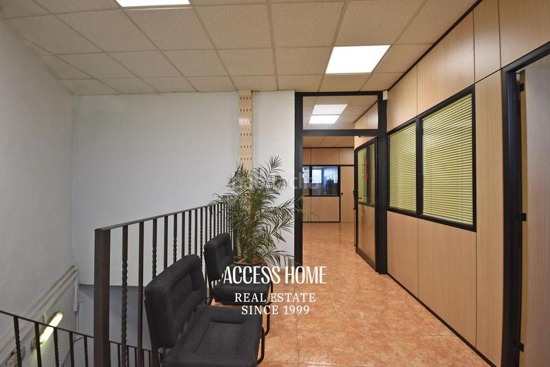 Foto 7fc81eb3-7446-45ab-ba2b-0c6660dff8fb. Lloguer oficina a Canyadó Badalona