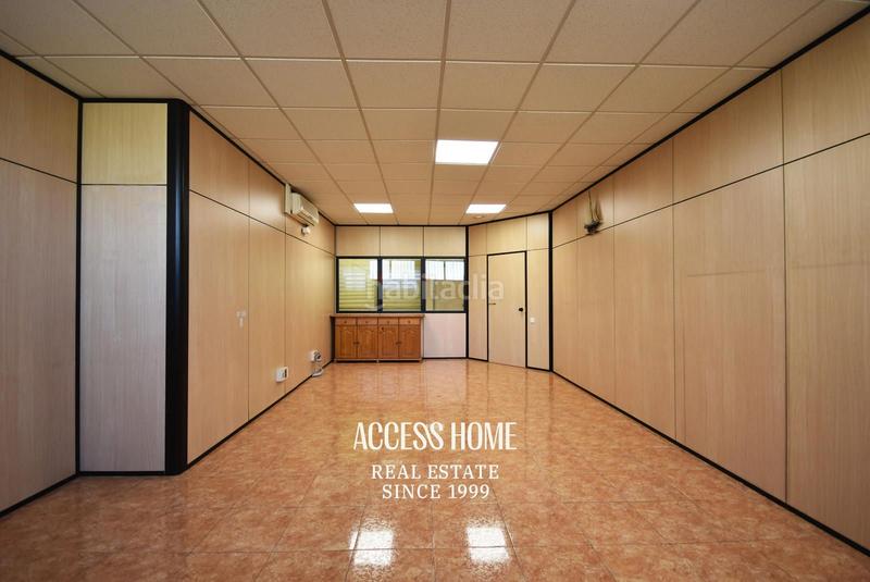 Foto 802a5593-9746-4952-9610-4ac49ba589ff. Lloguer oficina a Canyadó Badalona