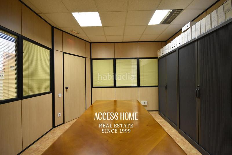 Foto ef835bb7-42f8-437a-934a-f29e4a766e25. Lloguer oficina a Canyadó Badalona