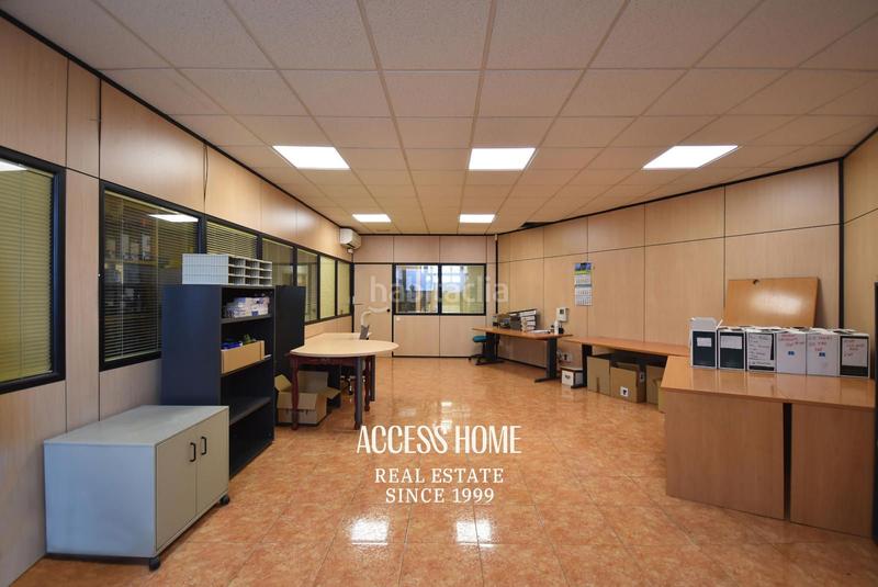 Foto f71d2a09-5c30-4e63-9f84-c1614f8ab613. Lloguer oficina a Canyadó Badalona