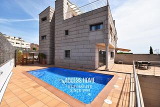 Maison à Tiana. Excelente casa con piscina en tiana