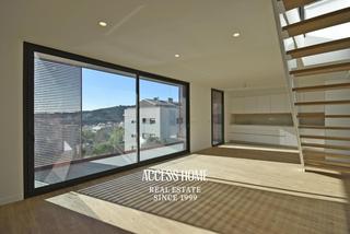 Attique à Tiana. Ático dúplex de nueva construcción en tiana