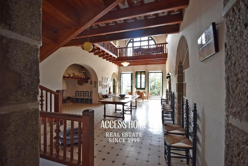 Foto b2a44538-52d3-49f5-b16f-5e0858a96a55. Masía propiedad única catalogada en Nucli Urbà Argentona