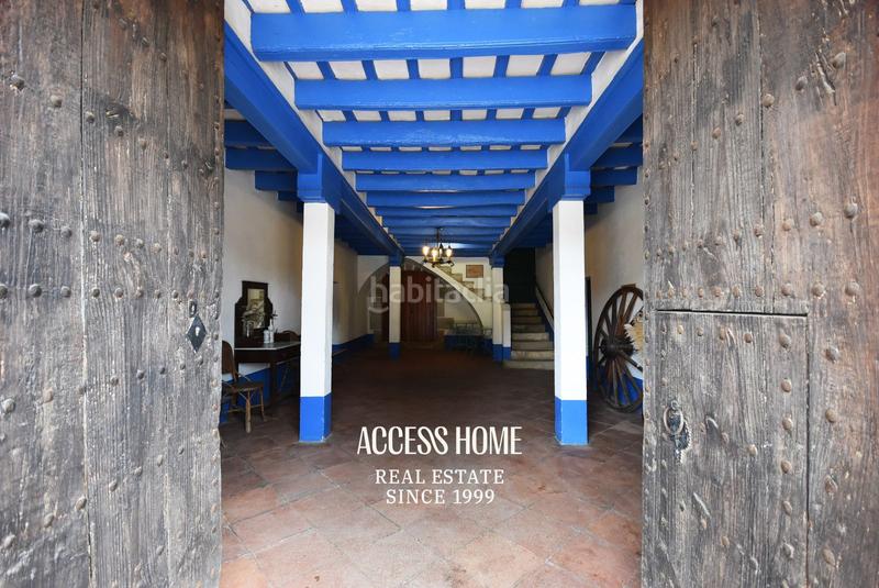 Foto b97379e3-5fcc-498e-8346-ee994dfab59f. Masía propiedad única catalogada en Nucli Urbà Argentona