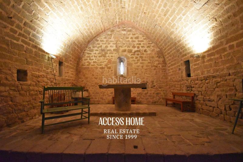 Foto ef22860b-08ad-492a-ba04-57187fb33f6d. Masía propiedad única catalogada en Nucli Urbà Argentona