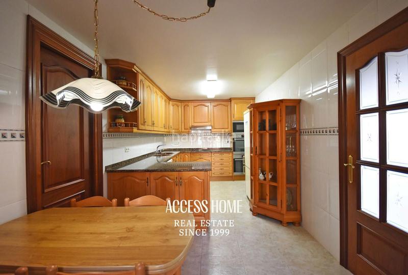 Foto 16ccdc1e-c0f9-4a05-8fe8-da68e4ccd48a. Chalet casa en venta en les sureres, , con jardín y piscina en Mataró