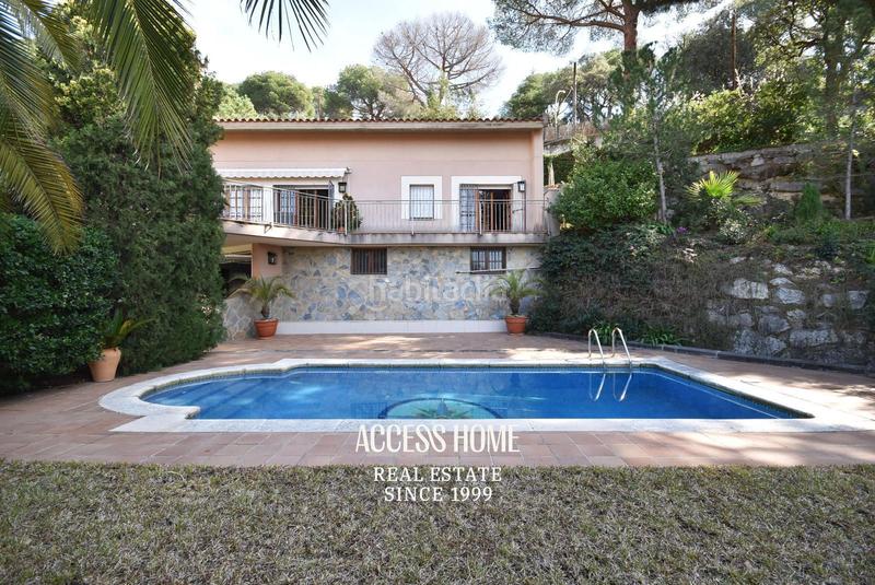 Foto 196de325-a4af-439d-9c4c-98ec62d52979. Chalet casa en venta en les sureres, , con jardín y piscina en Mataró
