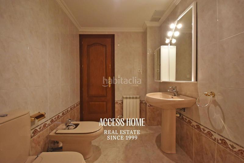 Foto 233b54d0-76a9-4828-94b3-5e497f86e4ce. Chalet casa en venta en les sureres, , con jardín y piscina en Mataró