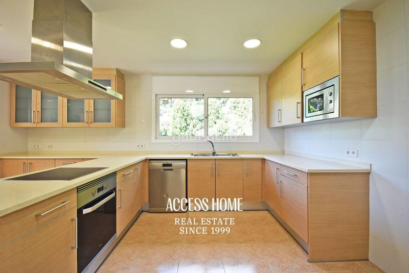 Foto 4e76d203-bdf6-4789-a84d-388f532f3cb1. Location chalet avec chauffage piscine dans Rocaferrera Sant Andreu de Llavaneres
