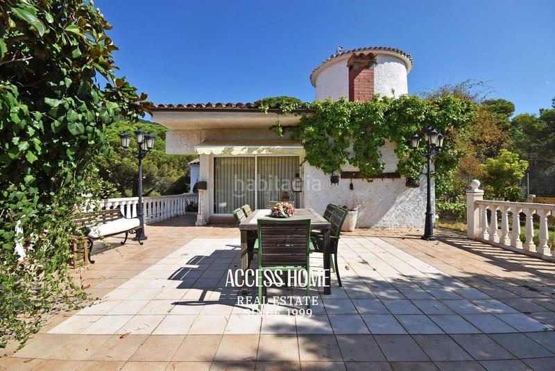 Foto c224b3c5-26f5-4537-999e-f7749d3f3afb. Chalet casa con amplia parcela en Alella