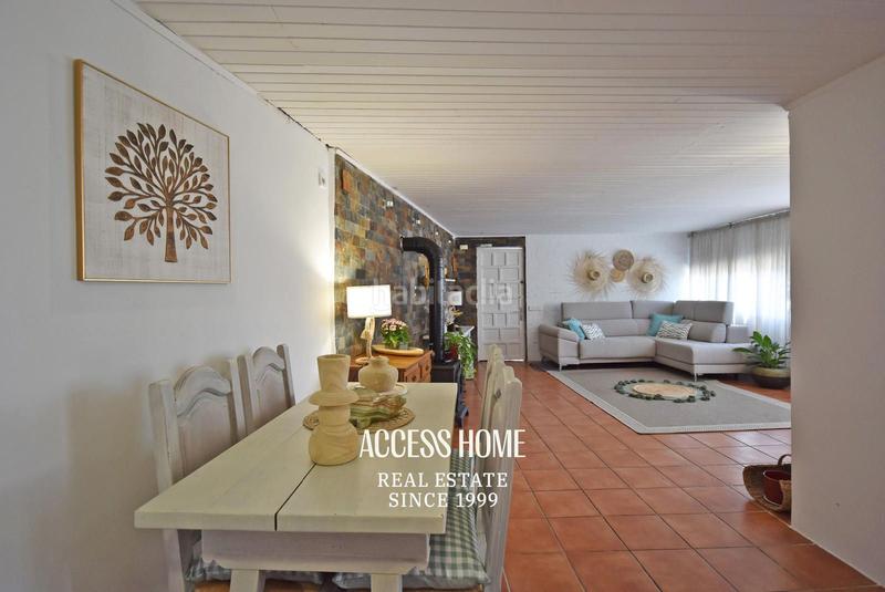 Foto cffa7568-2d72-40b4-abc5-fbb10aecef53. Chalet casa con amplia parcela en Alella