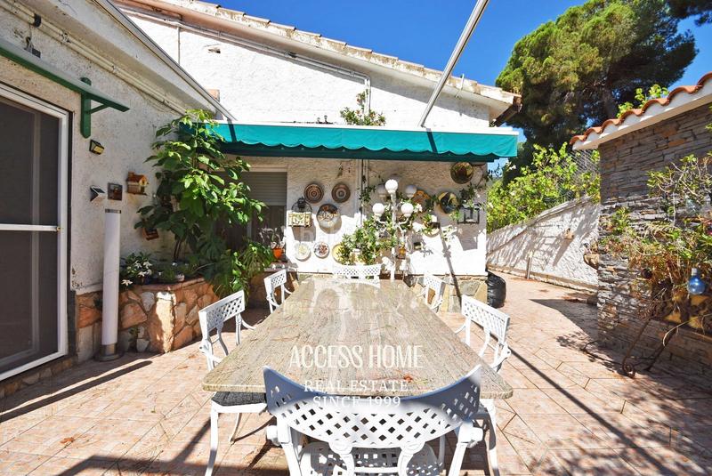 Foto d3fa4e45-c529-4b23-b90f-c404decae4ff. Chalet casa con amplia parcela en Alella