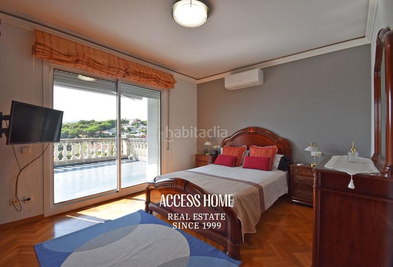 Foto 3e4c5a32-feef-4e56-921a-de9667d5c1f4. Xalet amb calefacció aparcament piscina a Canet de Mar