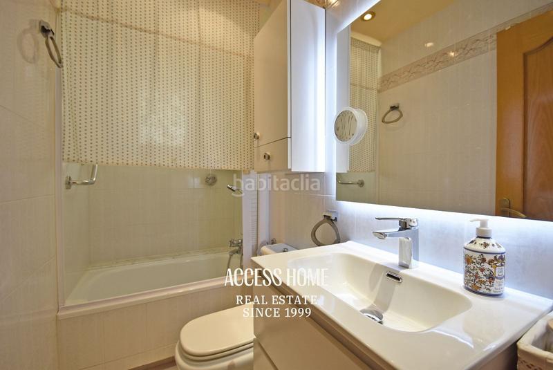 Foto 81101d9c-0a47-447a-b65b-645a5ed4b8e0. Xalet amb calefacció aparcament piscina a Canet de Mar