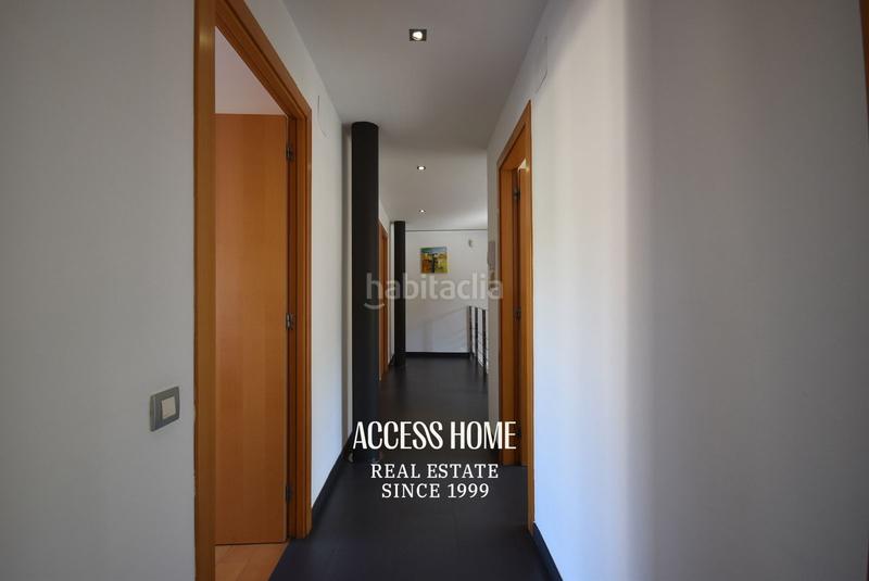 Foto 3b3a22e5-23c5-4e1d-a386-6b5d2fd724ee. Casa con riscaldamento parcheggio piscina in Alella