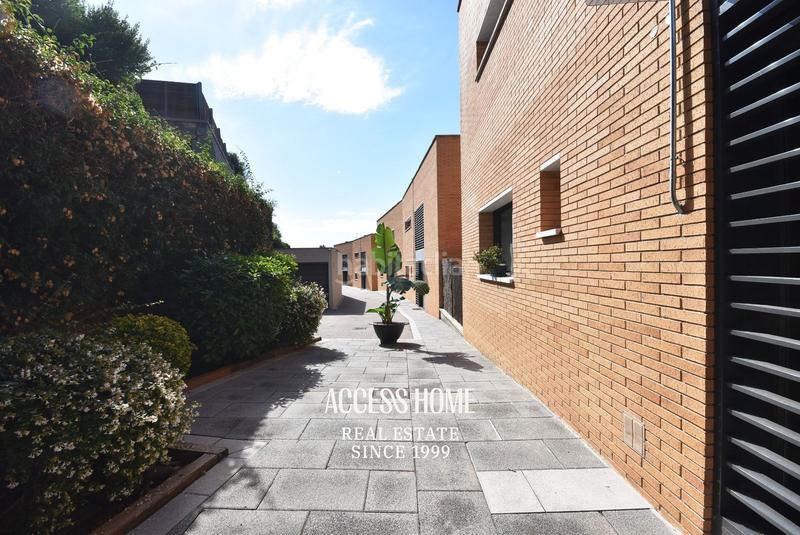 Foto 9da21804-49d2-4796-91b5-4c41769be4d7. Casa con riscaldamento parcheggio piscina in Alella