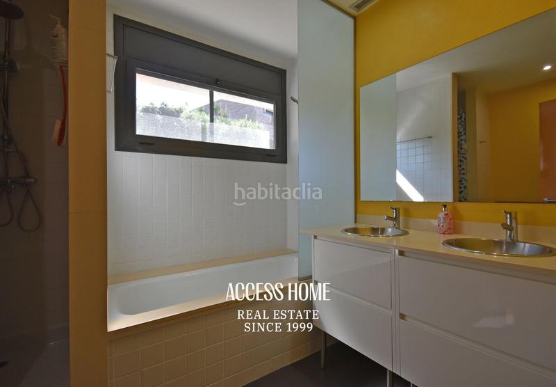 Foto c3678c47-a7c9-4858-a691-4e0c14e0d6af. Casa con riscaldamento parcheggio piscina in Alella