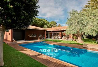 Chalet à Santa Maria Balís - Can Riera - Can Jordi. Exclusiva casa con piscina en zona residencial de sant vicenç de
