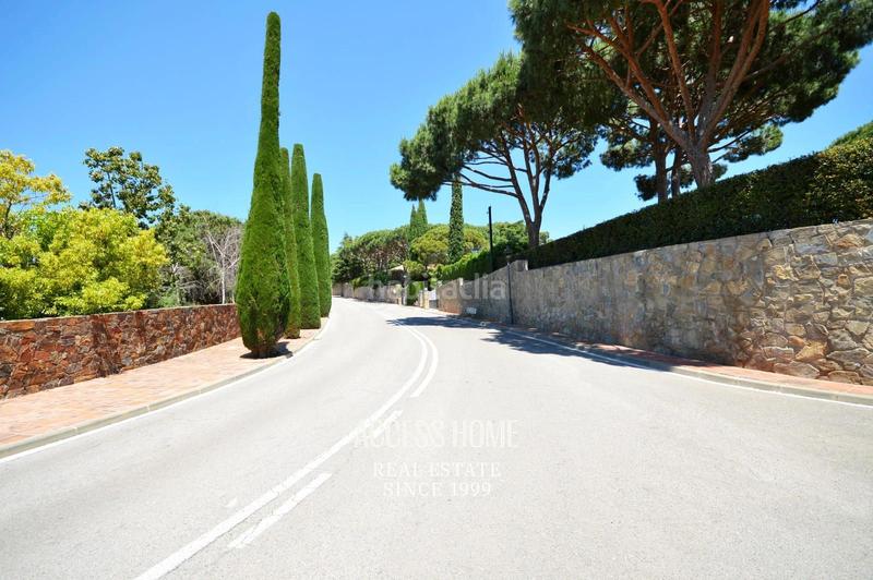 Foto b7a136f3-a429-4c28-8b43-f712bdd53275. Alquiler casa adosada casa en alquiler en la urbanización Supermaresme con piscina comunitaria en Sant Vicenç de Montalt