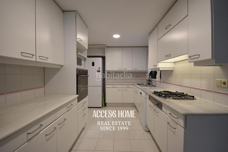 Foto 10140c46-0def-4964-bd3f-016b961e2a73. Location maison jumelée avec chauffage parking piscine dans Sant Vicenç de Montalt