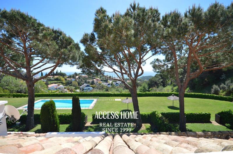 Foto a1460caa-dd9f-4ba5-9667-a1af3d436b88. Location maison jumelée avec chauffage parking piscine dans Sant Vicenç de Montalt