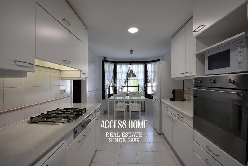 Foto b0903572-c3d7-4785-bc07-89a537e14fd0. Location maison jumelée avec chauffage parking piscine dans Sant Vicenç de Montalt