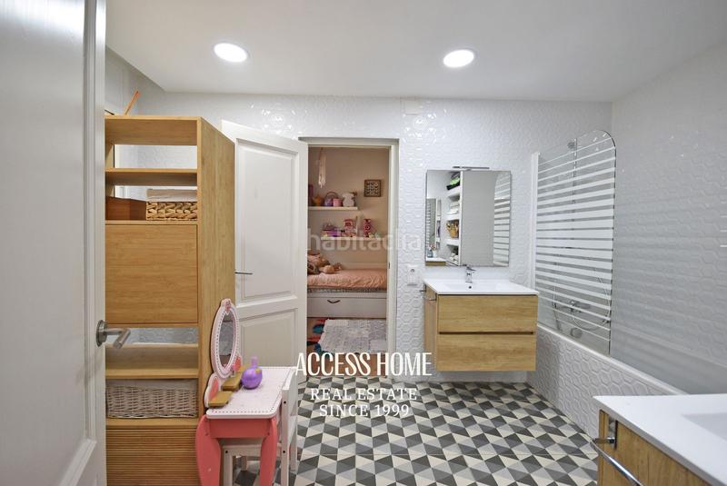 Foto ecd9461c-9279-4199-9b5d-c3fda4c3c34a. Chalet mit heizung parking pool in Rocaferrera Sant Andreu de Llavaneres