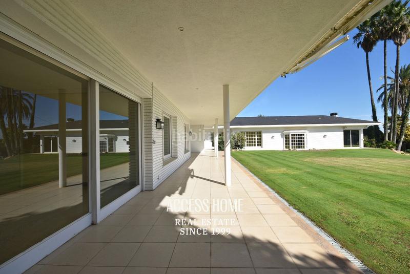 Foto daaeabc4-354d-466b-8b4b-001e3a51f8d4. Chalet con piscina in Supermaresme Sant Vicenç de Montalt