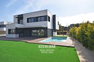 Xalet a Can Sans. Casa unifamiliar de nueva construccin en sant andreu de llavane