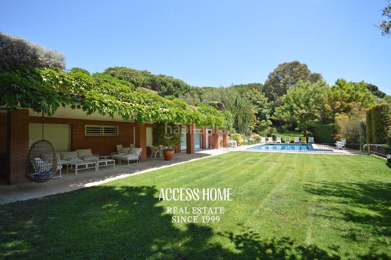 Foto f626d3ab-c7cd-40cf-b9a3-28d200c72640. Chalet avec chauffage parking piscine dans Supermaresme Sant Vicenç de Montalt