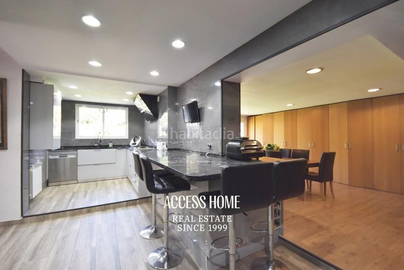 Foto 1bb87468-c13b-4511-8e91-d853722fc8fe. Xalet amb calefacció aparcament piscina a Alella