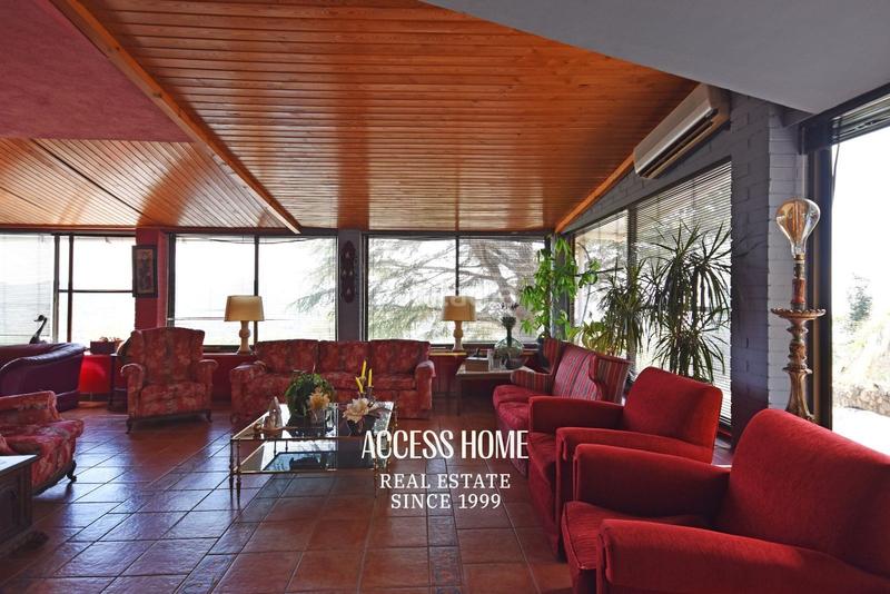 Foto 2d0f5d75-29f8-41e1-8f37-a4c6e9b06343. Xalet amb calefacció aparcament piscina a Alella