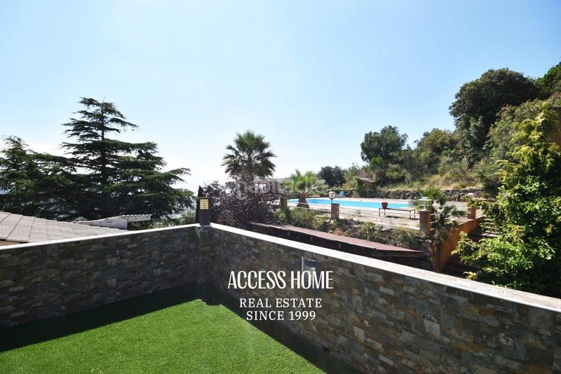 Foto c94de1be-a3c9-4932-b185-3140849f7d00. Xalet amb calefacció aparcament piscina a Alella