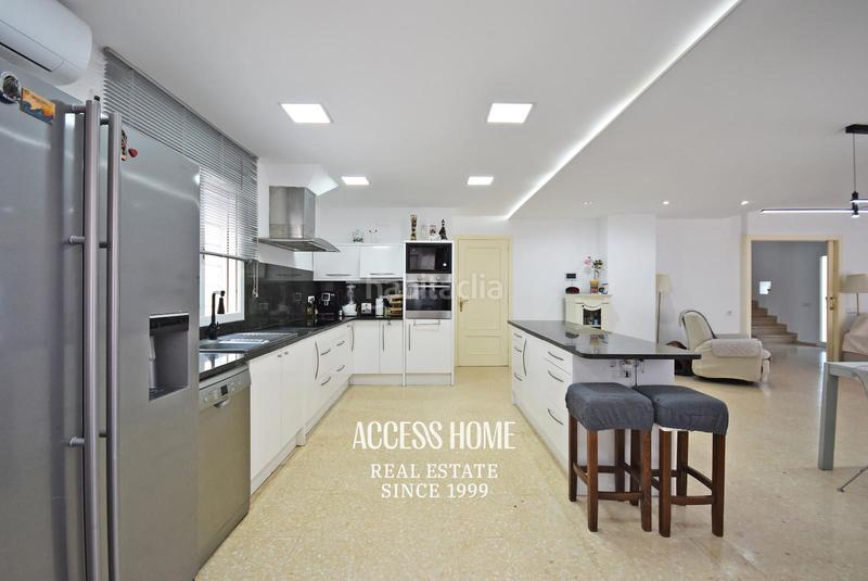 Foto 59c15161-24c8-409a-a1bd-c778c3a0d346. Chalet con parcheggio piscina in Alella