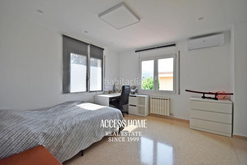 Foto 9bbd9a23-1602-496a-b1aa-5bc210fb2efa. Chalet con parcheggio piscina in Alella