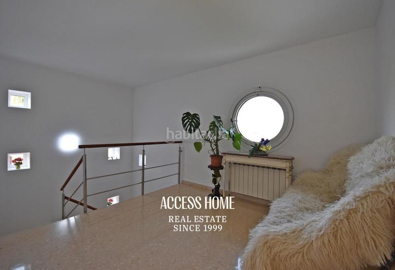 Foto fdfb7e33-27c1-4017-818b-562b32831f3f. Chalet con parcheggio piscina in Alella