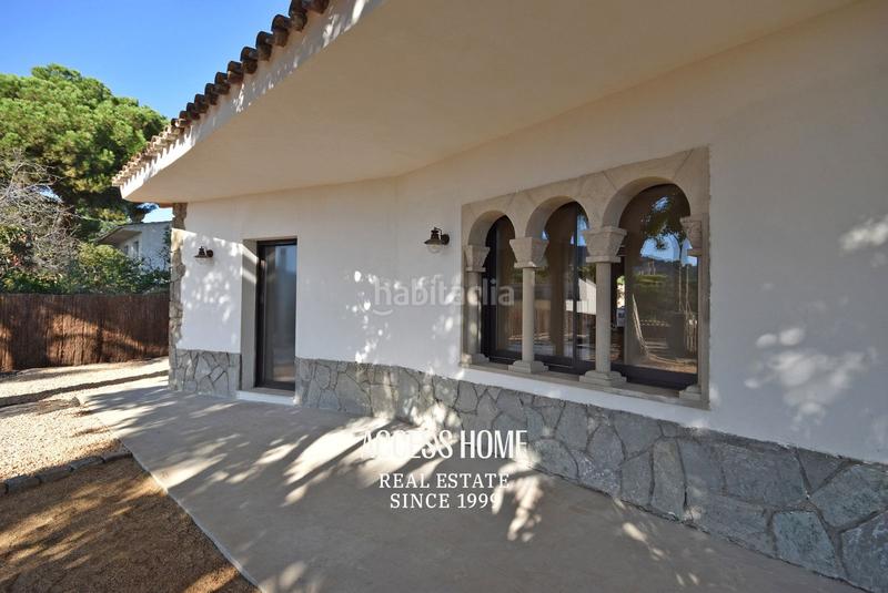 Foto 2c22683b-4ba6-4bf1-b85c-71535c3a0b7d. Chalet con riscaldamento parcheggio piscina in Vilassar de Dalt